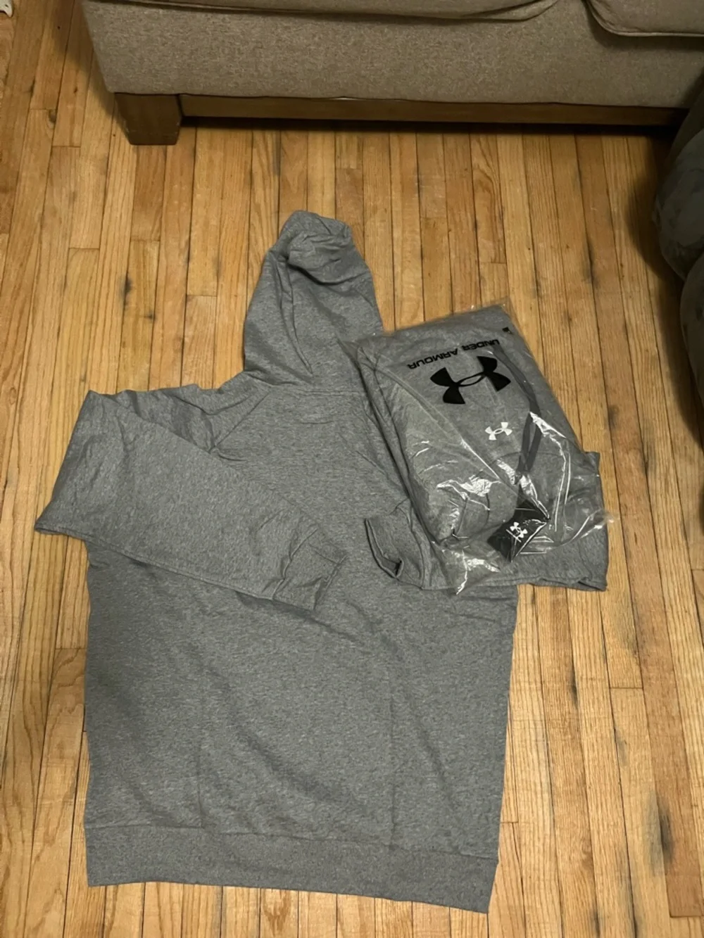 Under Armour Gray Pullover Hoodie - Picture 4 of 4